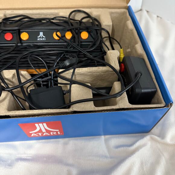 Atari Flashback 64 Classic Game Console - Picture 5 of 7